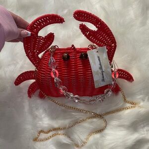 🦀✨ Tommy Bahama Red Wicker Crab Clutch Crossbody Bag NWT Viral 🌴
